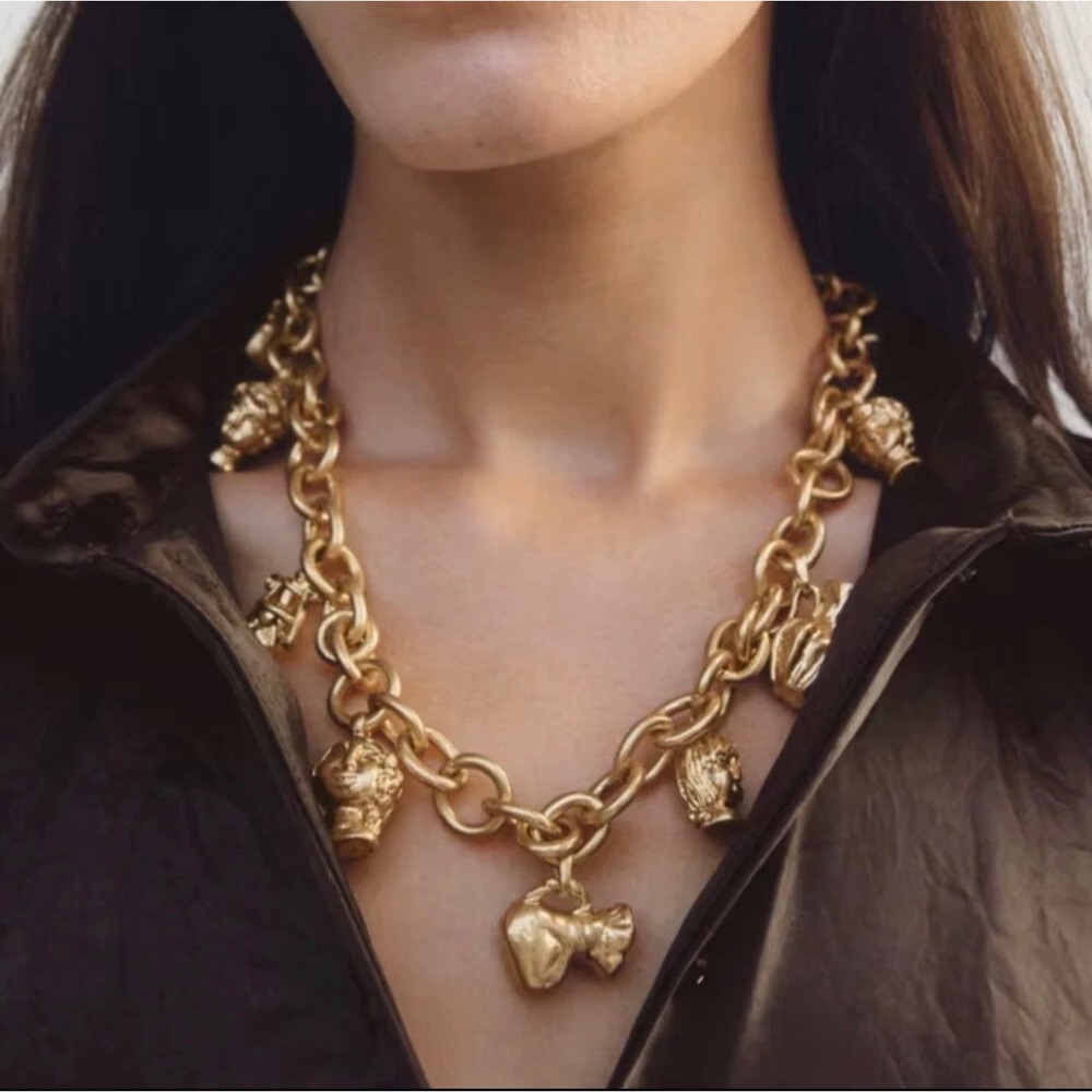 Zara Charm Necklace Womens Gold Greco Roman Bust Vase Chunky Chain Dark Academia